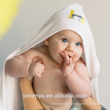 Alfabeto original em toalha de bebê com capuz personalizado carylic